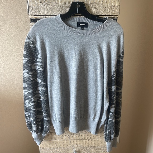 Monrow Gray Camo Sweatshirt and Joggers Set - Picture 2 of 6